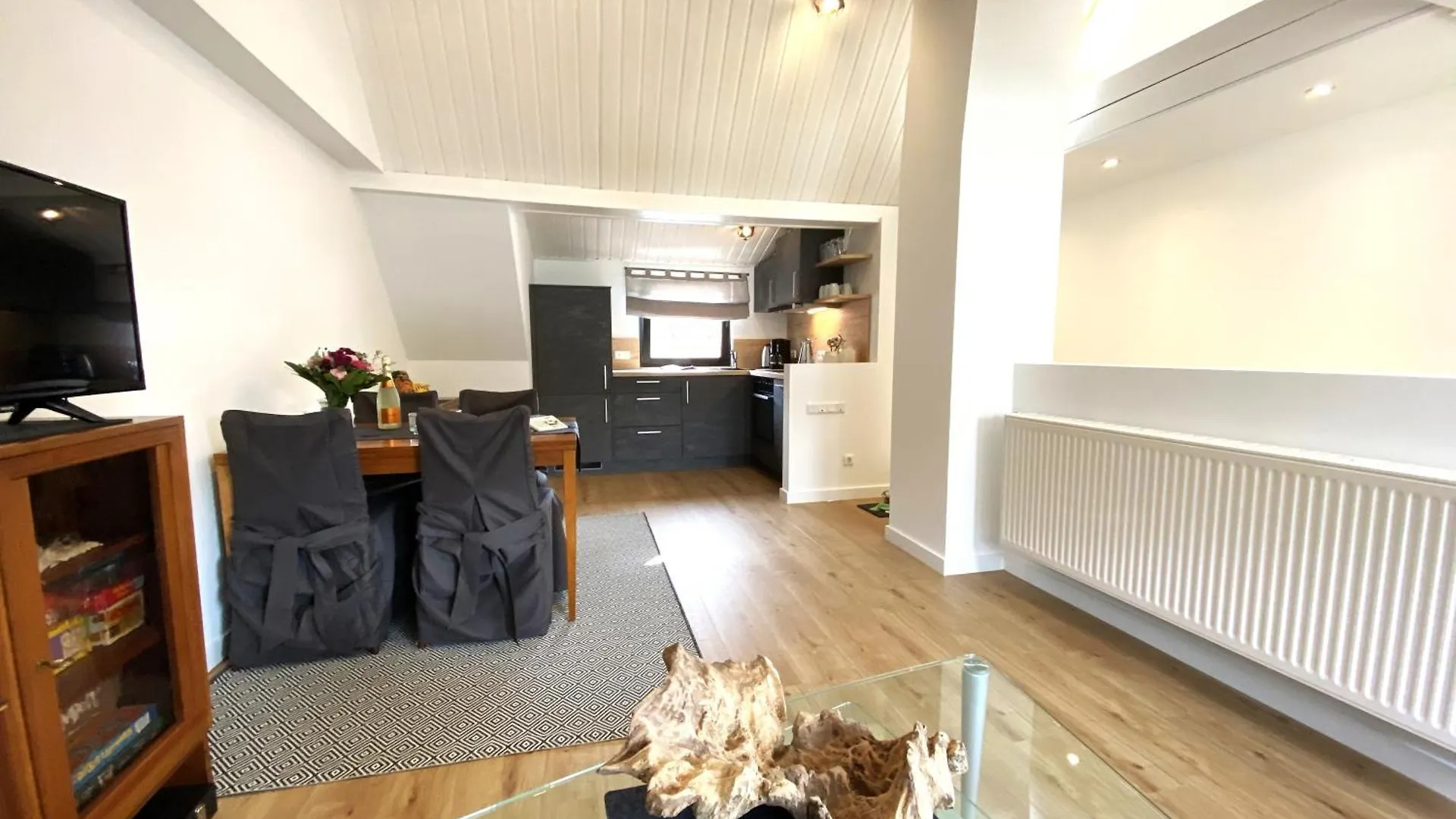 Apartment Zentrales Modernes Apartment, Naehe Zoo Und Stadion Dortmund