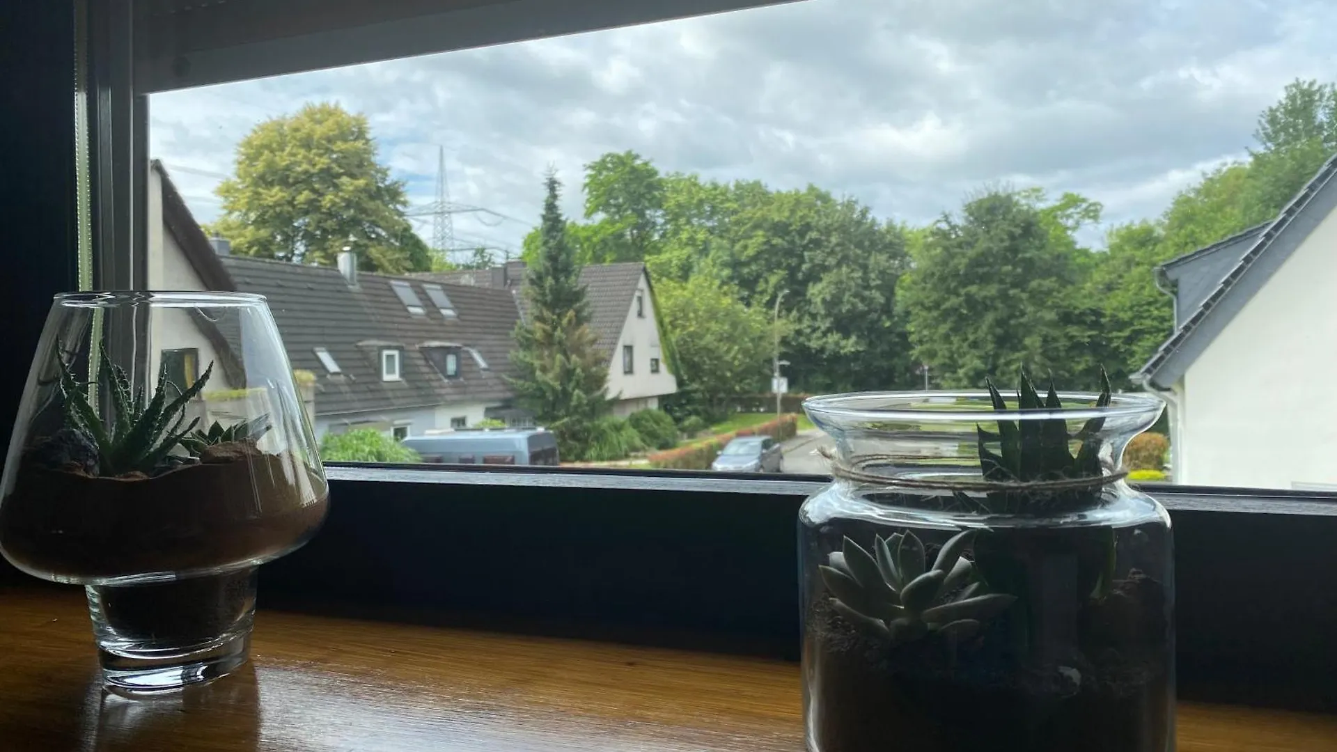 Zentrales Modernes Apartment, Naehe Zoo Und Stadion Dortmund 0*,  Germany
